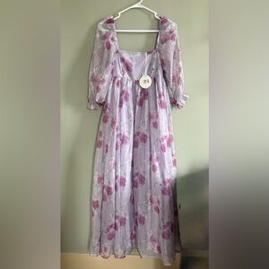 Storia Lavender Floral Romantic Chiffon Style Dress With Square Neckline NWT